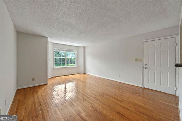 4106 CHASTAIN PARK Court NE, Atlanta, GA 30342