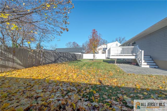 400 Whittier Avenue, Dunellen, NJ 08812