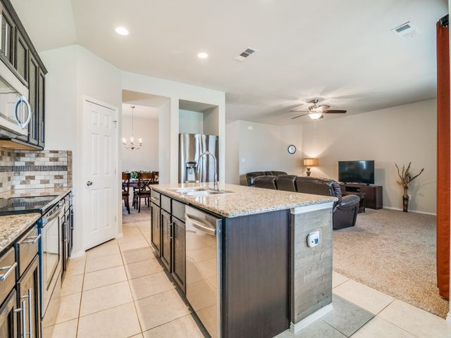 1119 Luckenbach Drive, Forney, TX 75126