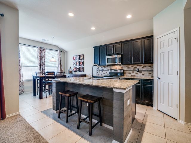 1119 Luckenbach Drive, Forney, TX 75126