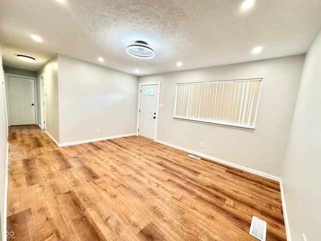 2714 S Walcott Street, Indianapolis, IN 46203