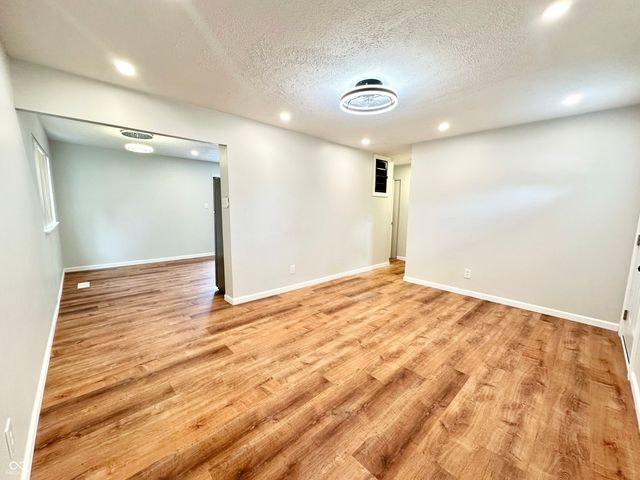 2714 S Walcott Street, Indianapolis, IN 46203