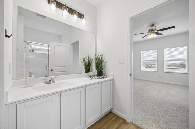 157 Lt Rusty DR, Jarrell, TX 76537