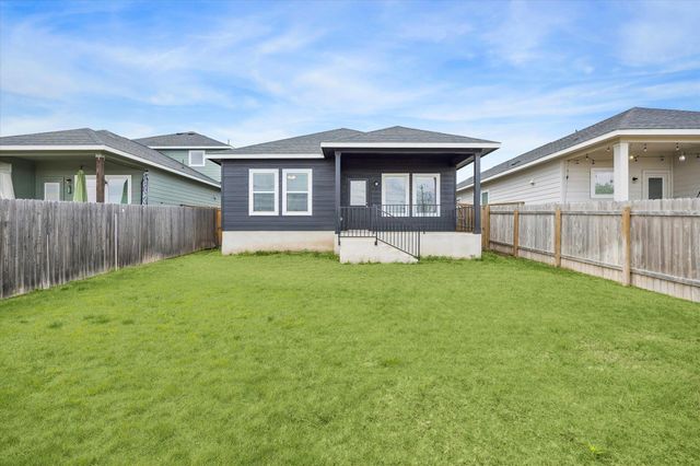 157 Lt Rusty DR, Jarrell, TX 76537