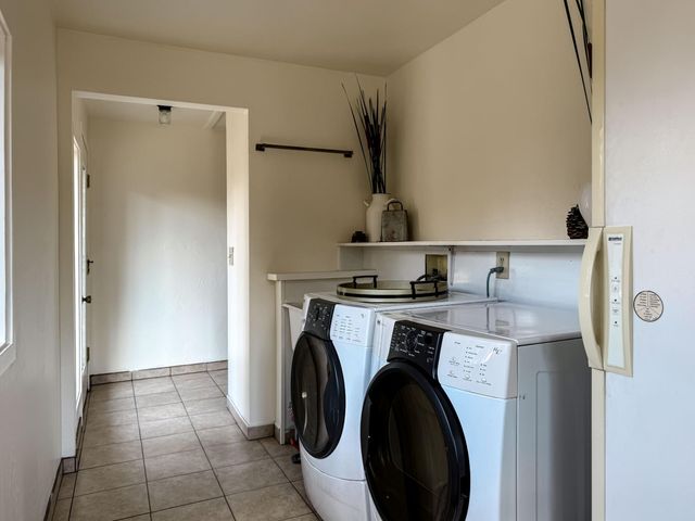 11399 Sadie Ln, Grass Valley, CA 95945