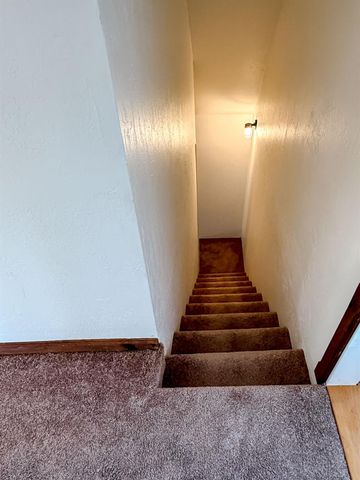 11399 Sadie Ln, Grass Valley, CA 95945