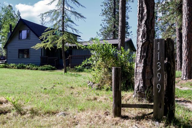 11399 Sadie Ln, Grass Valley, CA 95945
