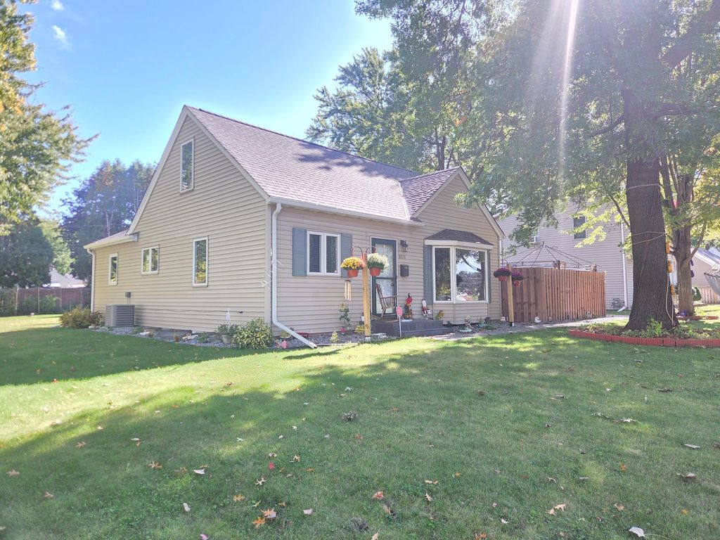 8011 1st Avenue S, Bloomington, MN 55420 — photo 3