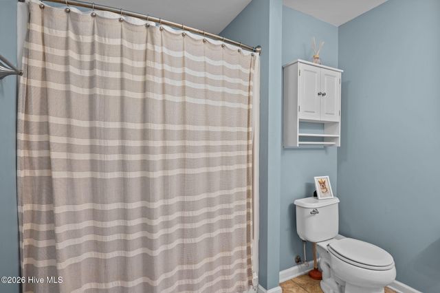 2420 King Richard Court H, Greenville, NC 27858