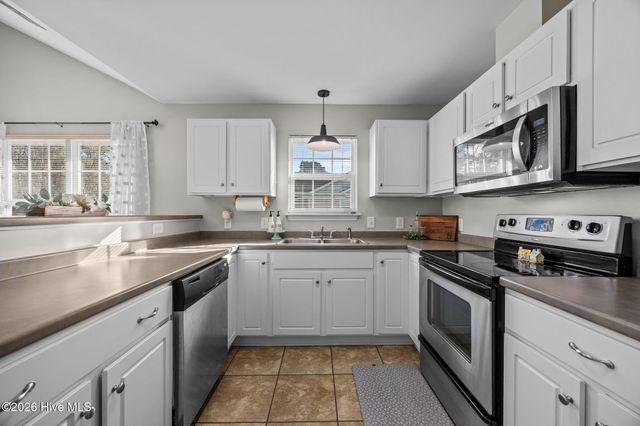 2420 King Richard Court H, Greenville, NC 27858