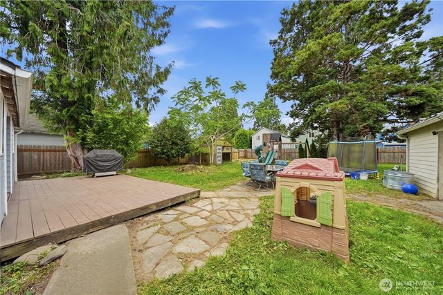 207 Cedar Avenue, Sultan, WA 98294