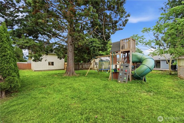 207 Cedar Avenue, Sultan, WA 98294