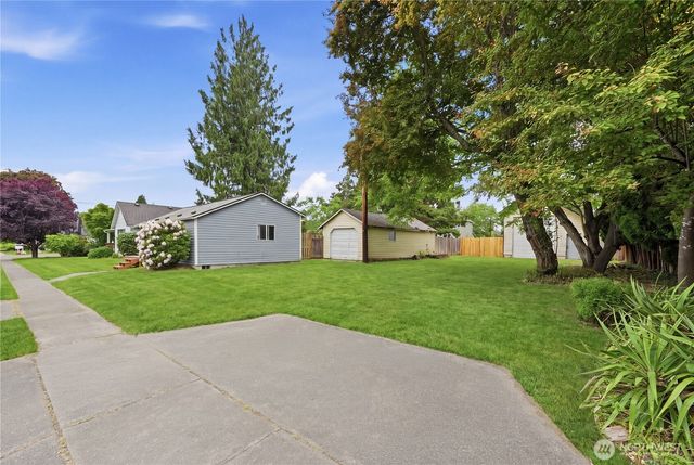 207 Cedar Avenue, Sultan, WA 98294