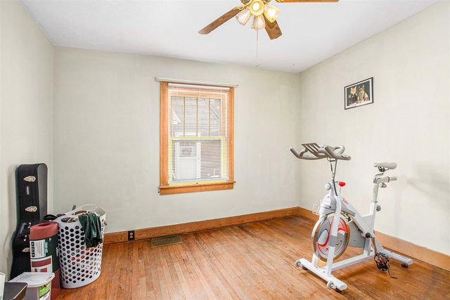 90 N Broad Street, Battle Creek, MI 49017