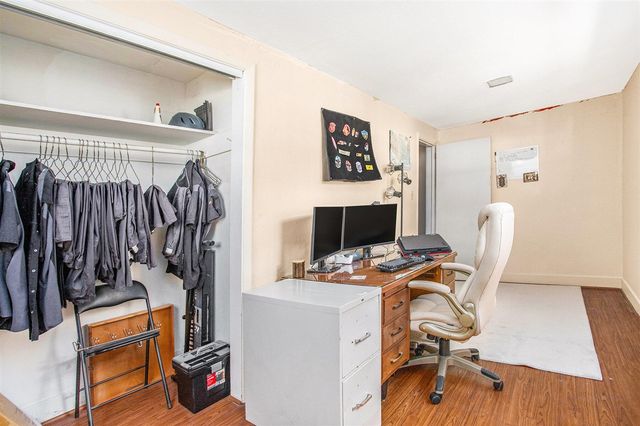 90 N Broad Street, Battle Creek, MI 49017