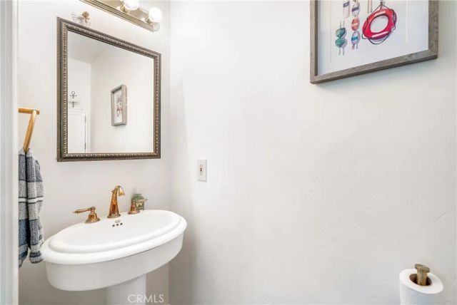 5521 Sunbury, Cambria, CA 93428