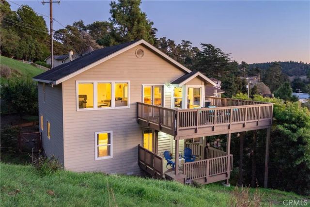 5521 Sunbury, Cambria, CA 93428