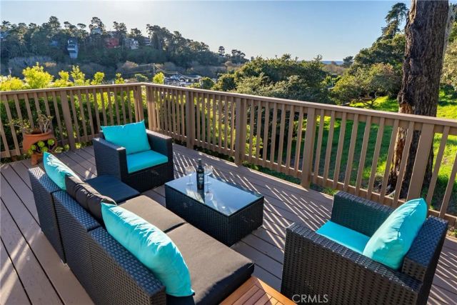 5521 Sunbury, Cambria, CA 93428