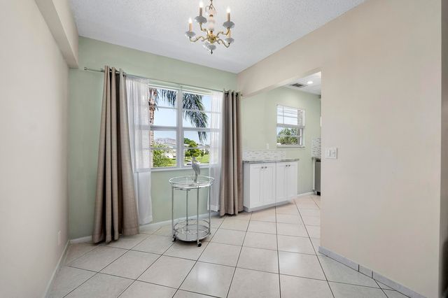 281 Fanshaw G, Boca Raton, FL 33434