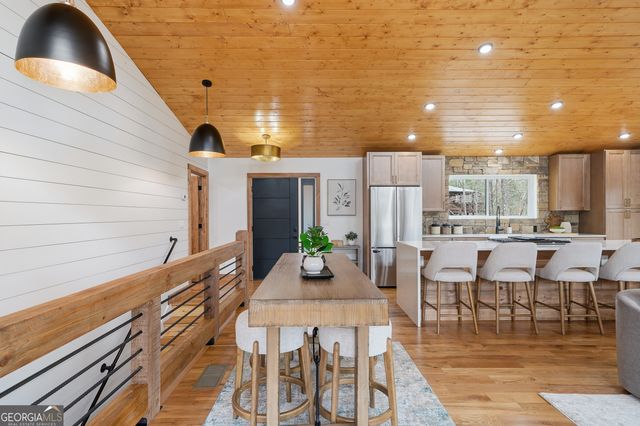 155 Doe Run, Ellijay, GA 30540