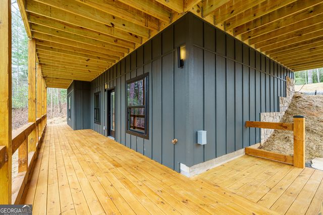 155 Doe Run, Ellijay, GA 30540