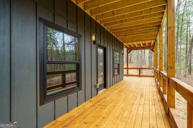 155 Doe Run, Ellijay, GA 30540