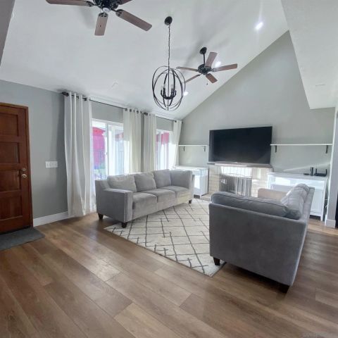 13397 Via Stephen, Poway, CA 92064