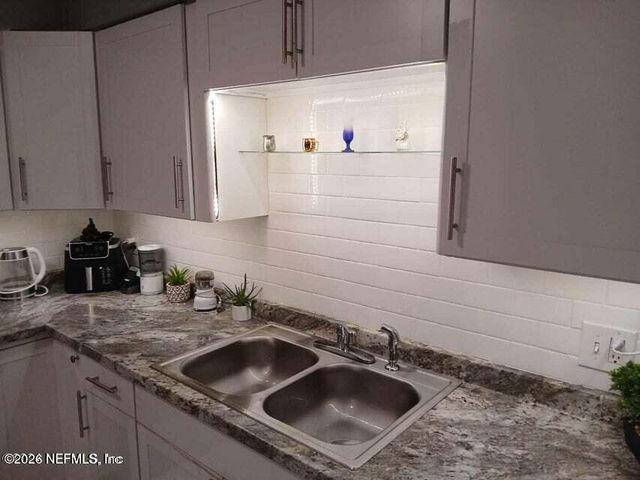 4123 PIPER Drive, Jacksonville, FL 32207