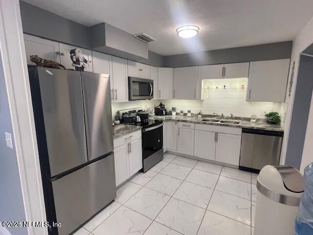 4123 PIPER Drive, Jacksonville, FL 32207