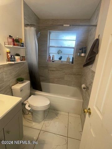 4123 PIPER Drive, Jacksonville, FL 32207