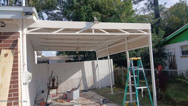 4123 PIPER Drive, Jacksonville, FL 32207