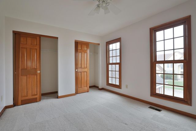 3827 Rockpointe Drive, Columbus, OH 43221