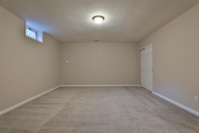 3827 Rockpointe Drive, Columbus, OH 43221