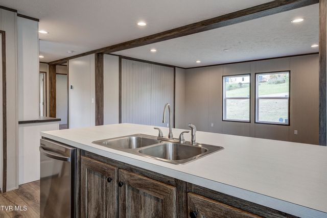 1941 Orleans Road, Kingsport, TN 37665