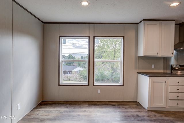 1941 Orleans Road, Kingsport, TN 37665