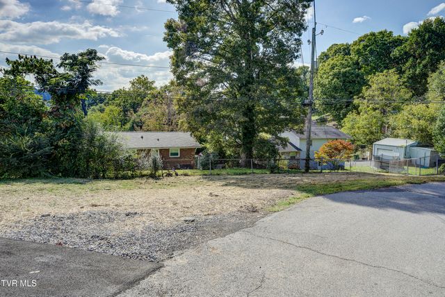 1941 Orleans Road, Kingsport, TN 37665