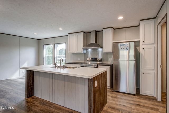 1941 Orleans Road, Kingsport, TN 37665