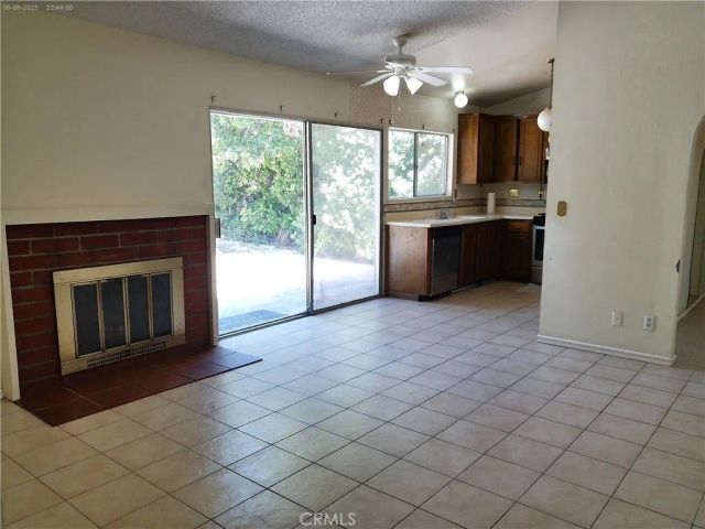 8307 Sedan, West Hills, CA 91304