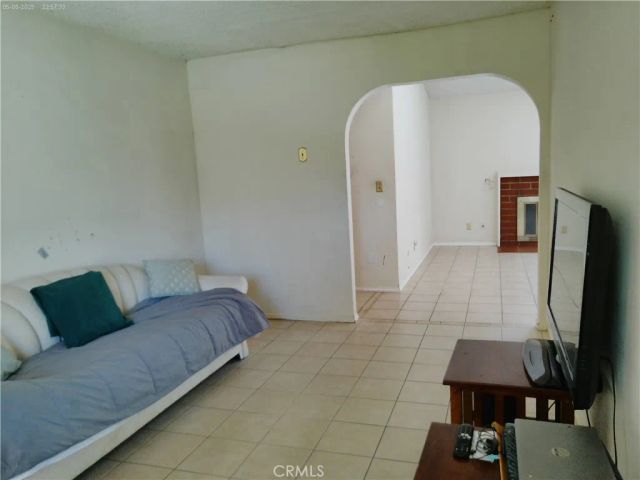 8307 Sedan, West Hills, CA 91304