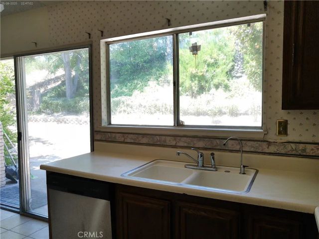 8307 Sedan, West Hills, CA 91304