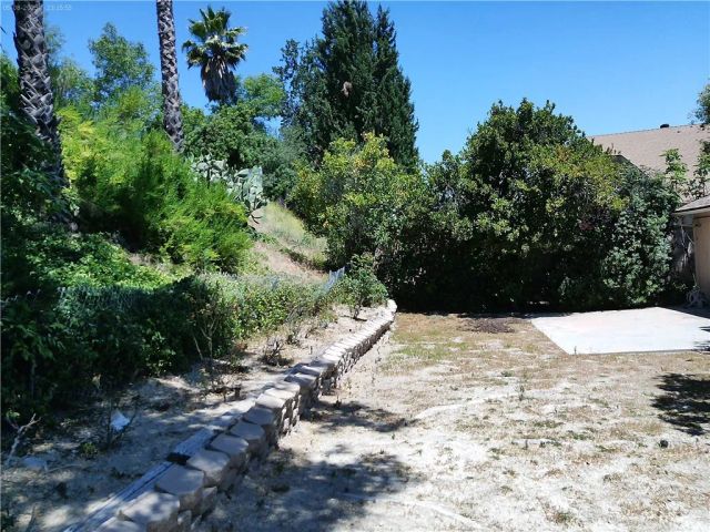 8307 Sedan, West Hills, CA 91304