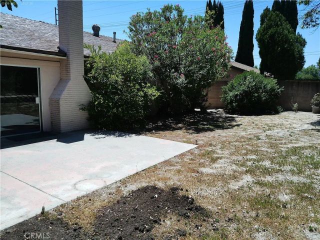 8307 Sedan, West Hills, CA 91304