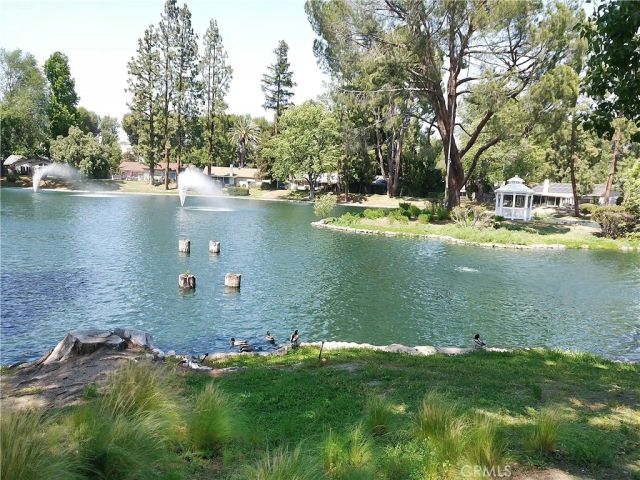 8307 Sedan, West Hills, CA 91304