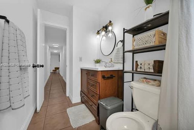 13216 SW 45th Ln, Miami, FL 33175