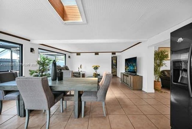 13216 SW 45th Ln, Miami, FL 33175