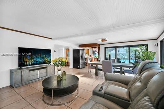 13216 SW 45th Ln, Miami, FL 33175