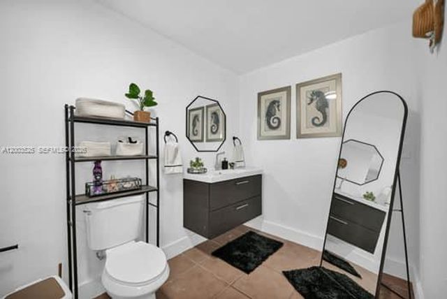 13216 SW 45th Ln, Miami, FL 33175