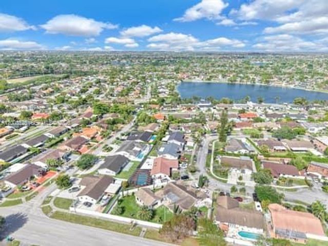 13216 SW 45th Ln, Miami, FL 33175