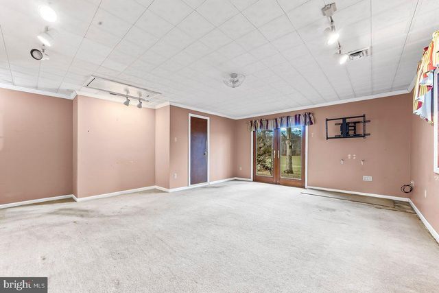 70 E FRIENDSHIP CHURCH RD, Coatesville, PA 19320