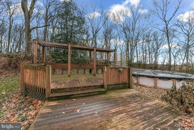 70 E FRIENDSHIP CHURCH RD, Coatesville, PA 19320